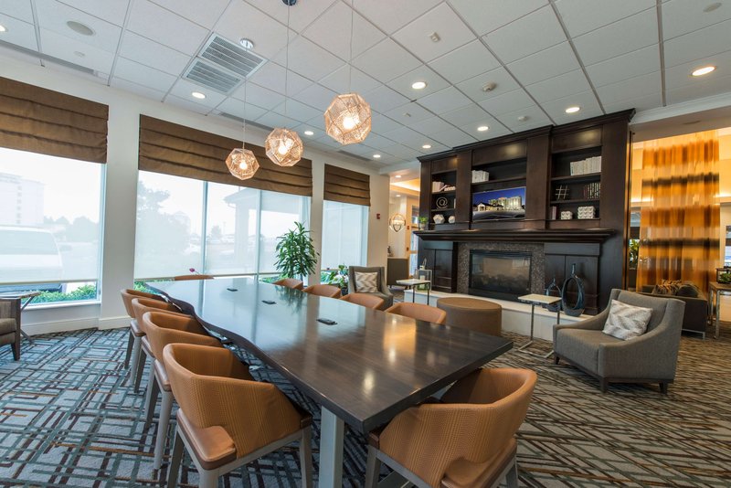 hilton garden inn atlanta airport north