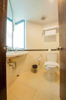 the seasons bangkok huamark