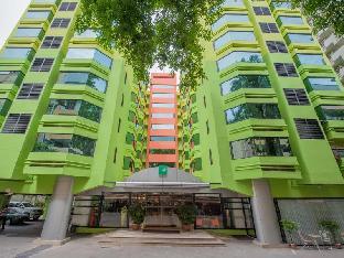 the seasons bangkok huamark