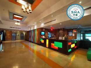 the seasons bangkok huamark