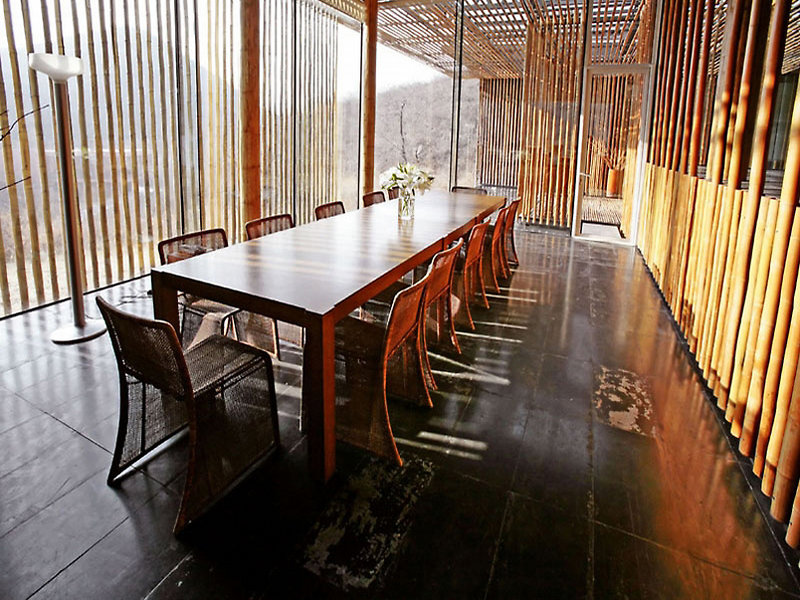 commune by the great wall