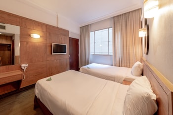 hotel bencoolen bencoolen street