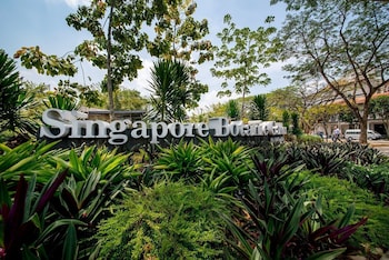 conrad singapore orchard