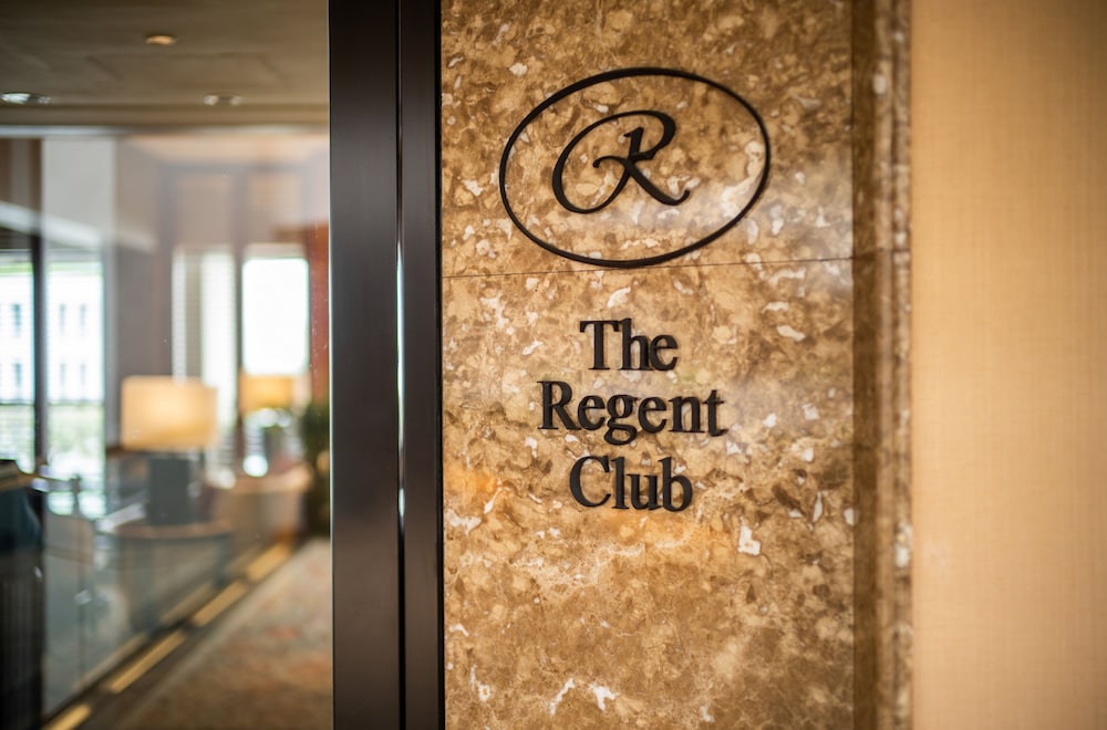 conrad singapore orchard