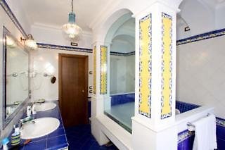 Hotel La Tonnarella,Sorrento>>Naples,4 star