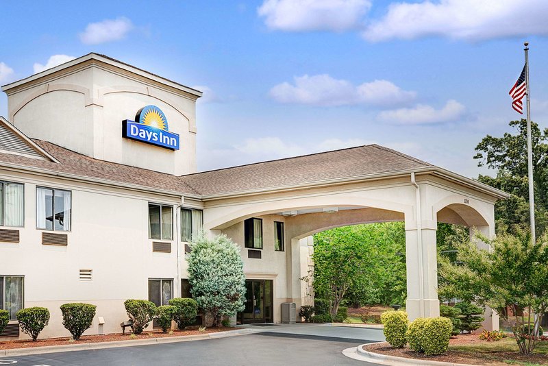 Days Inn By Wyndham Burlington East