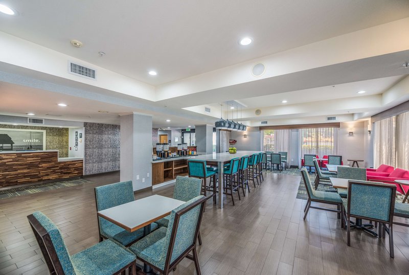hampton inn oakland hayward