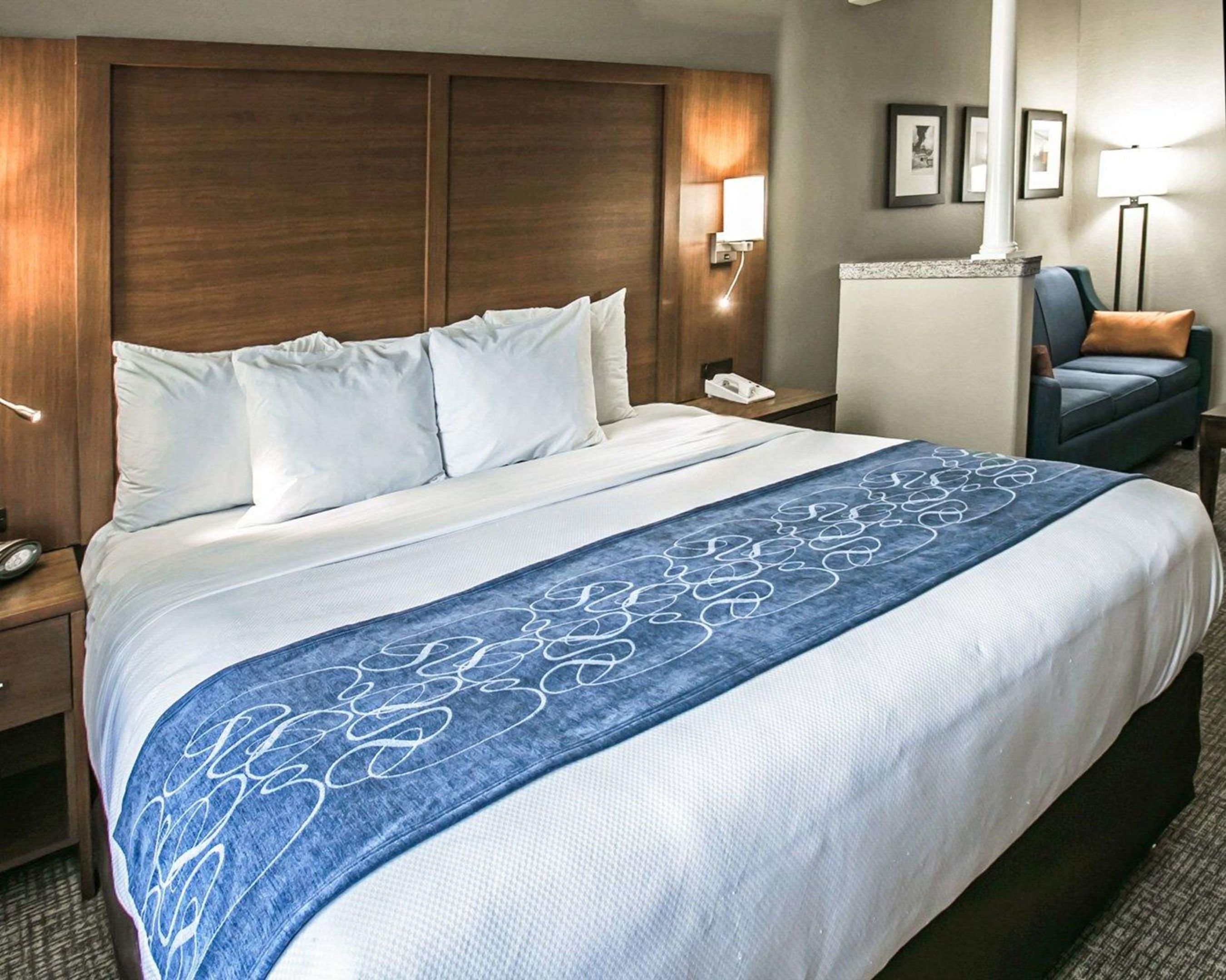 comfort suites houston nw vintage park