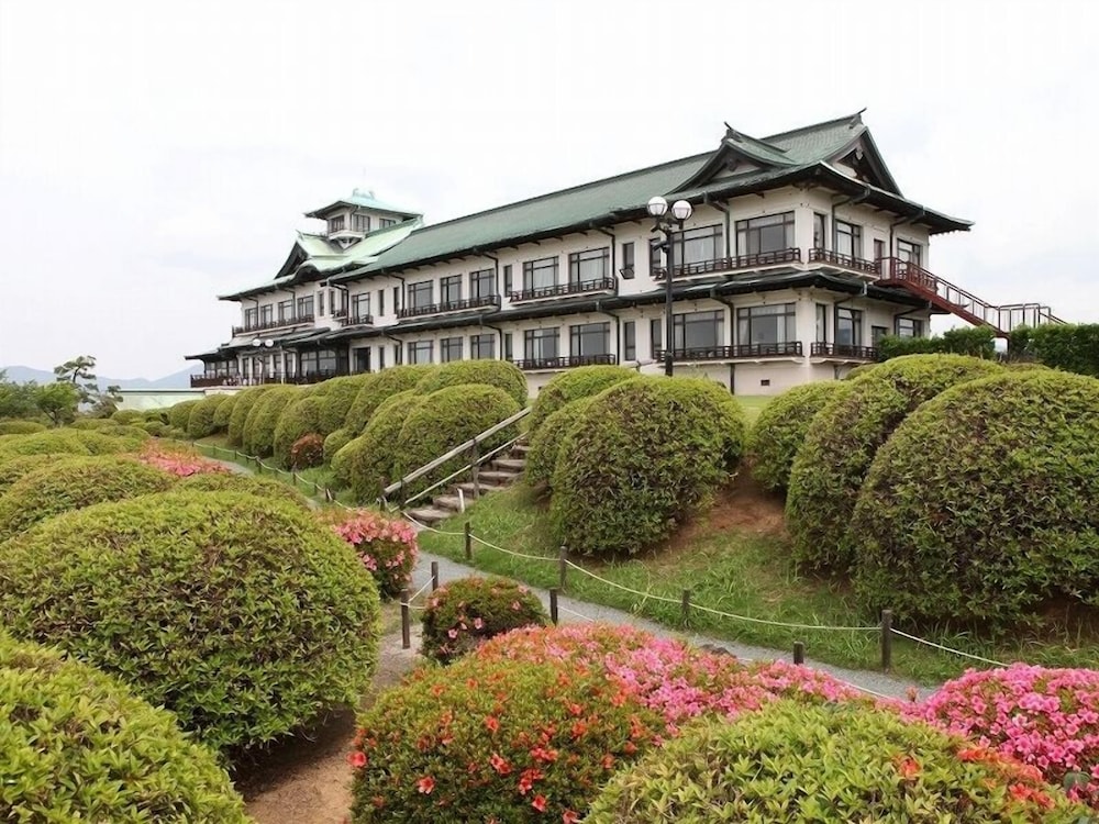 gamagori classic hotel