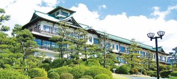 gamagori classic hotel