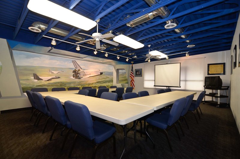 best western space age lodge