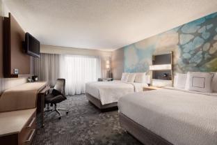 Courtyard By Marriott Topeka,Shawnee>>Downtown Topeka,3 star