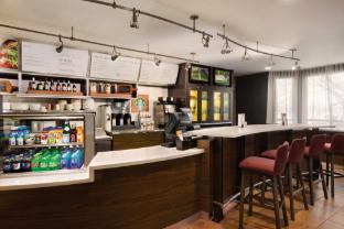 Courtyard By Marriott Topeka,Shawnee>>Downtown Topeka,3 star