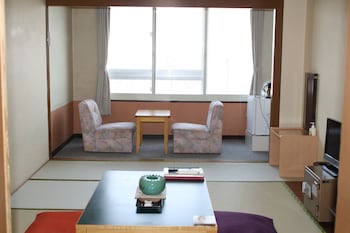 hotel grand toya