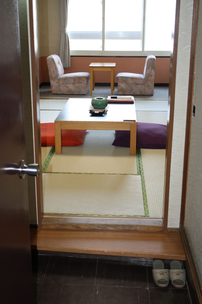 hotel grand toya