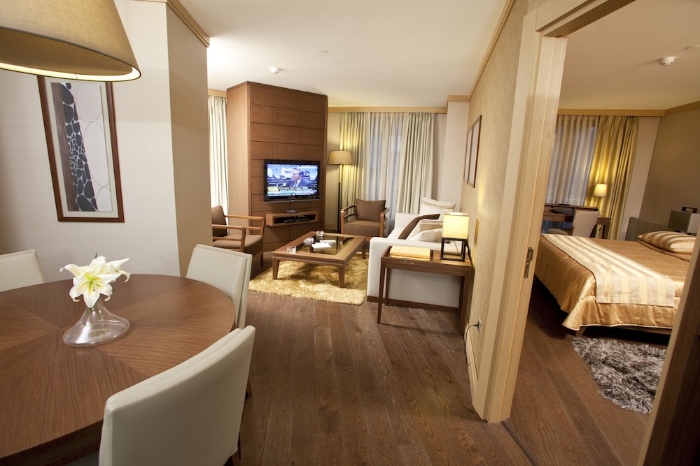 continental hotel
