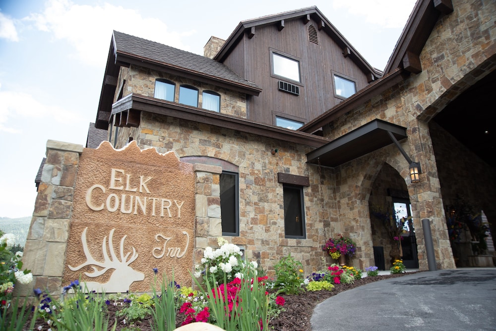 elk country inn