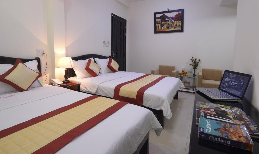 canary hotel hue