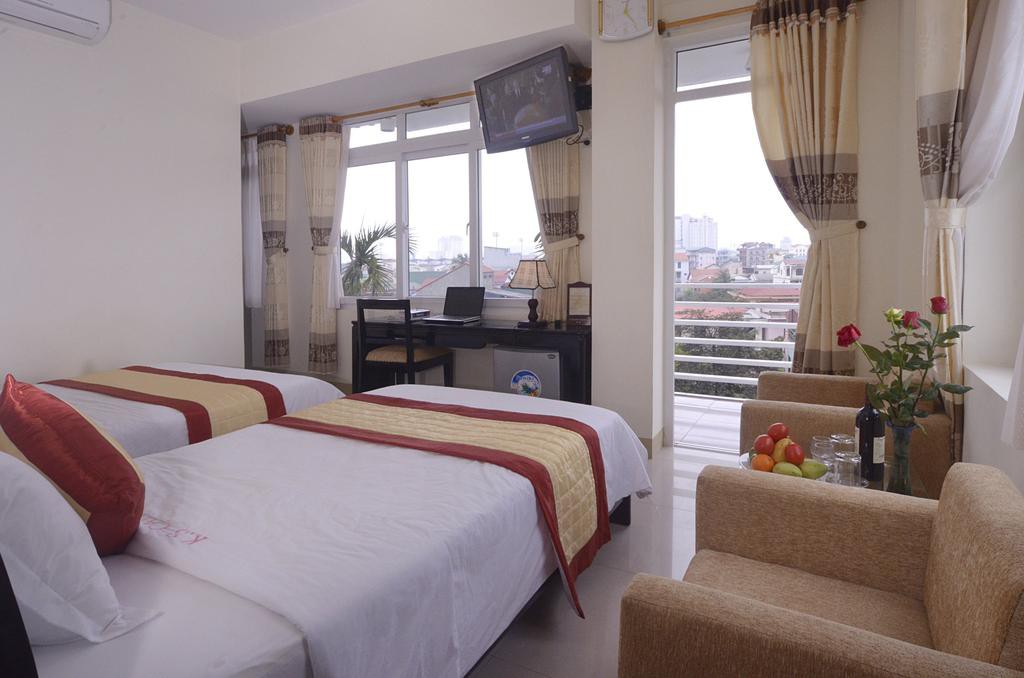 canary hotel hue