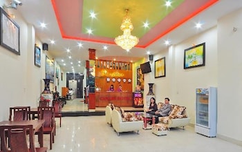 canary hotel hue