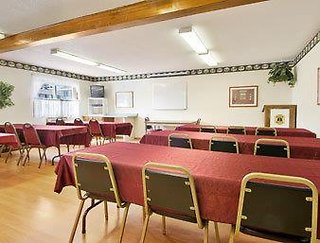 Hotel Iron Mountain Inn & Suites,Pembine>>Iron Mountain,2 star