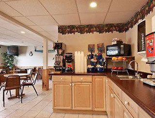 Hotel Iron Mountain Inn & Suites,Pembine>>Iron Mountain,2 star
