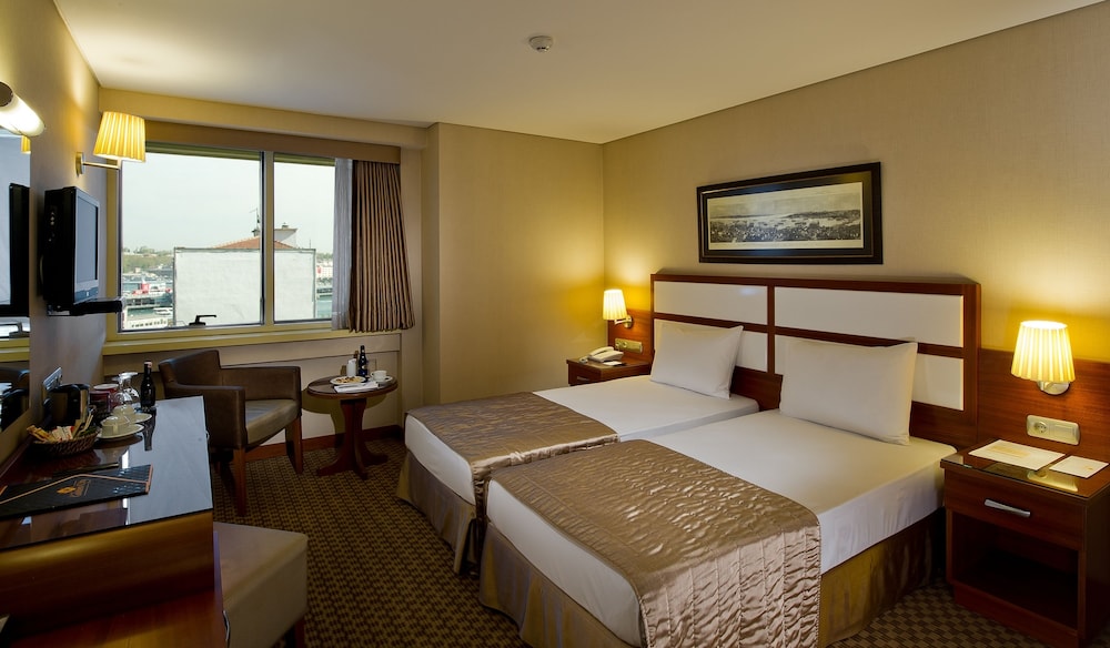 istanbul golden city hotel