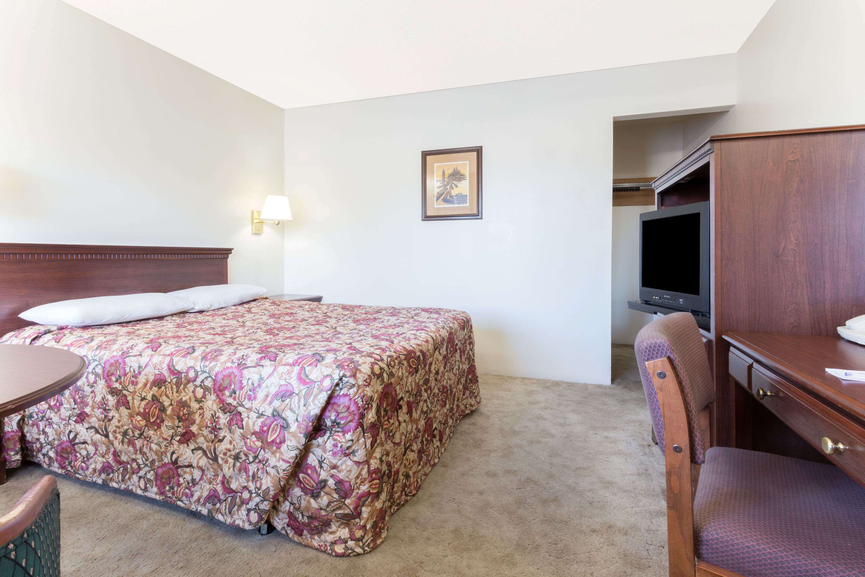 knights inn baker city