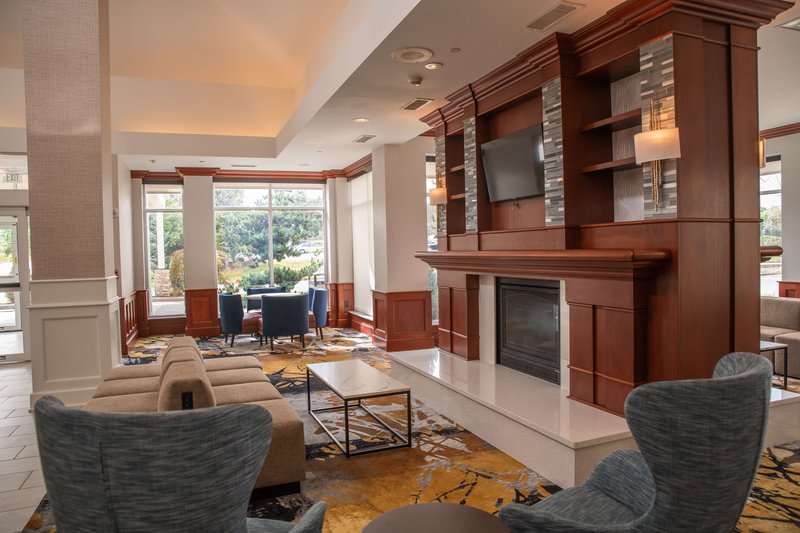hilton garden inn erie