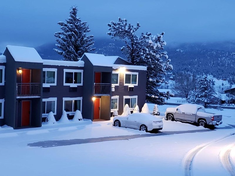 rocky mountain hotel and conference center adults only