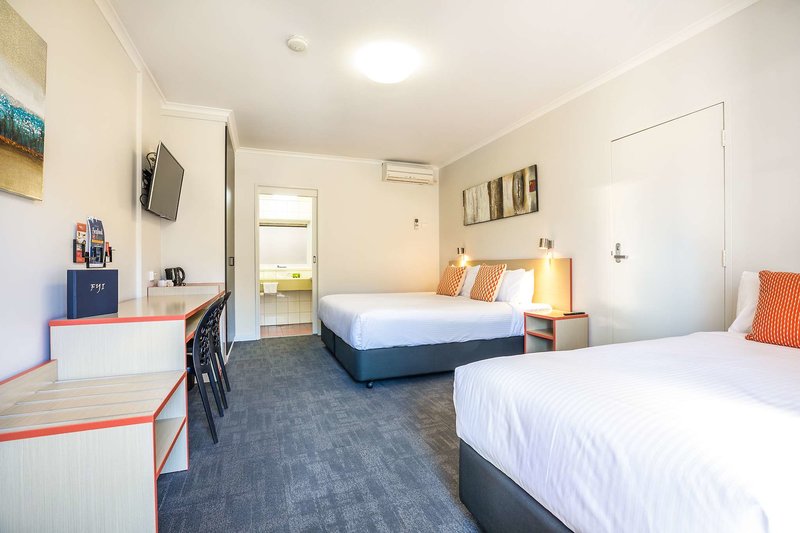 nightcap at ferntree gully hotel motel