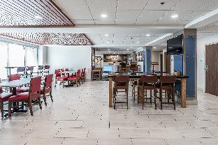 Holiday Inn Express Flint-Campus Area By Ihg,Genesee County>>Flint,3 star