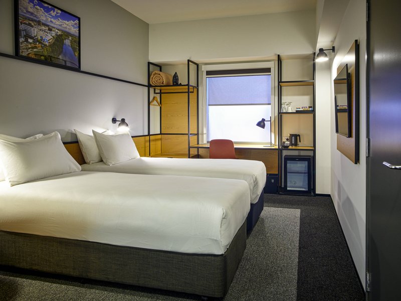 ibis hamilton tainui
