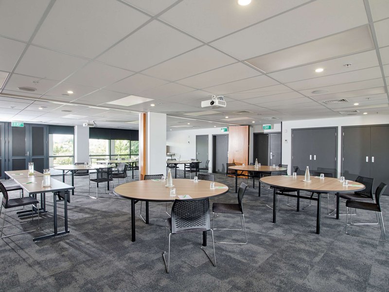 ibis hamilton tainui