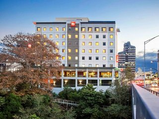 ibis hamilton tainui