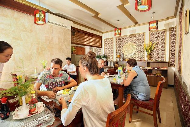 aquarius grand hotel