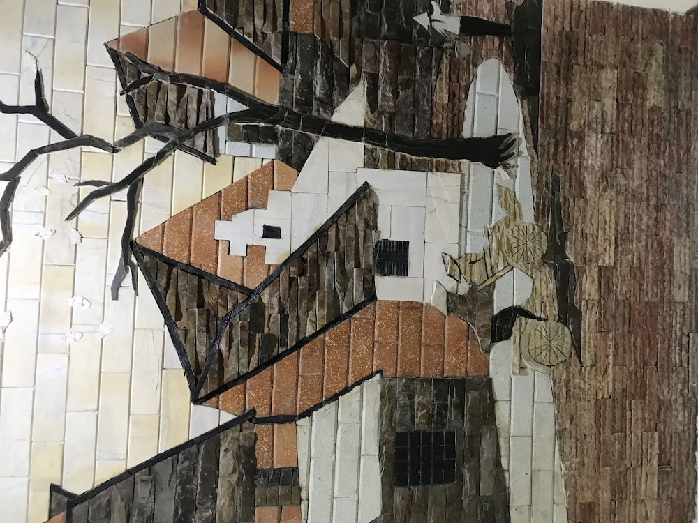 aquarius grand hotel