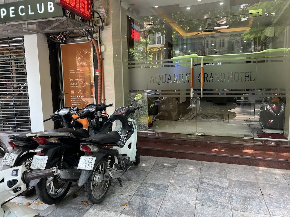 aquarius grand hotel