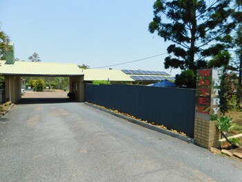 hatton vale motel