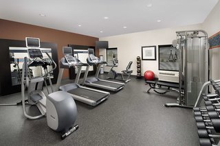 hampton inn and suites tupelo barnes crossing