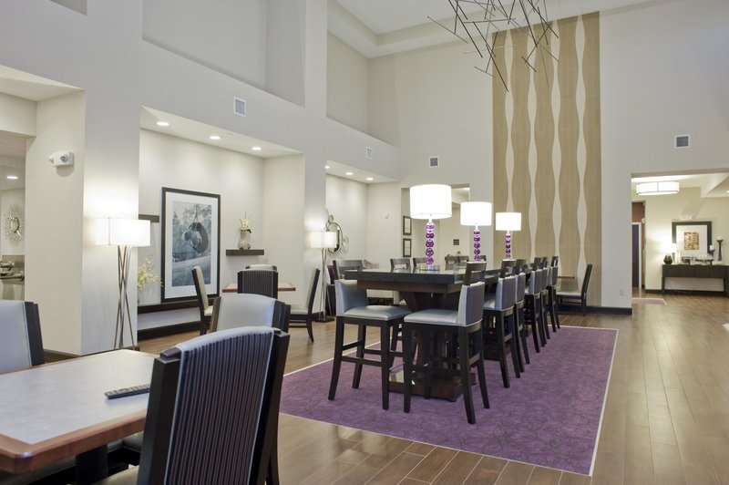 hampton inn and suites tupelo barnes crossing