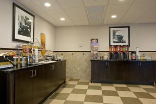 hampton inn and suites tupelo barnes crossing