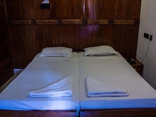 akhil beach resort