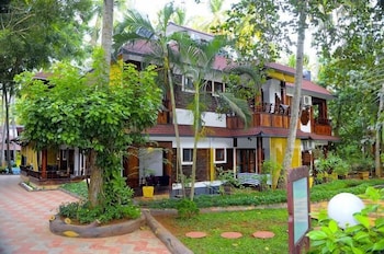 akhil beach resort