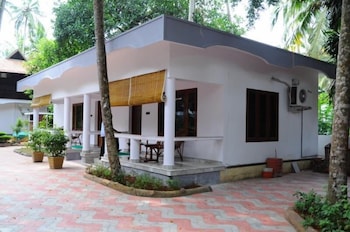 akhil beach resort