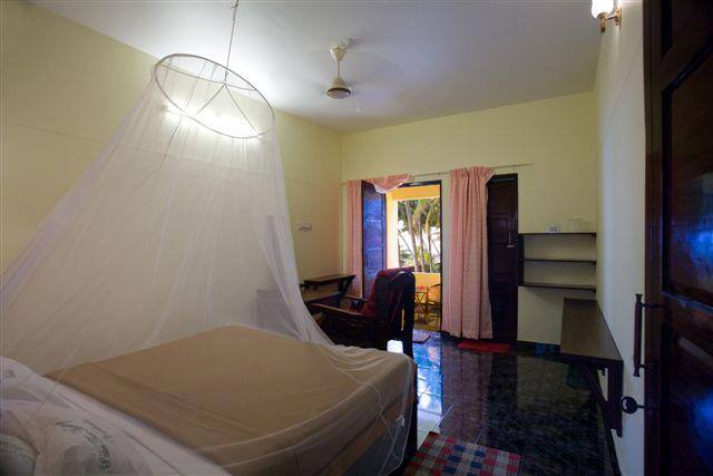 palm tree heritage beach resort