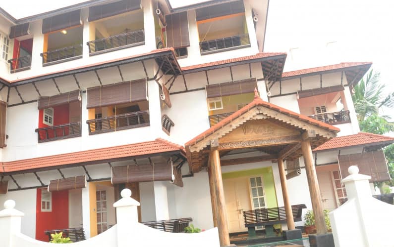 palm tree heritage beach resort