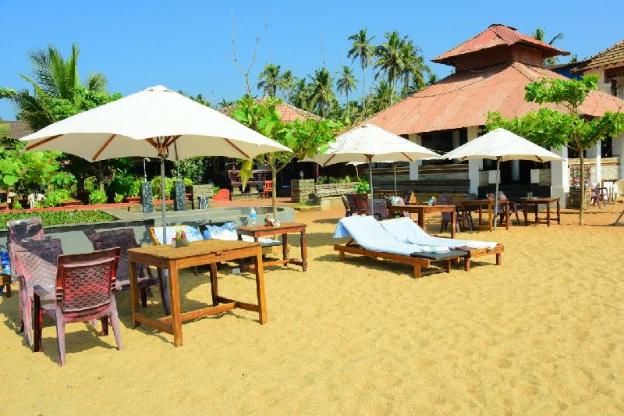 palm tree heritage beach resort