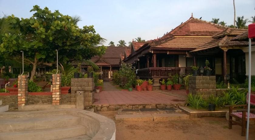 palm tree heritage beach resort