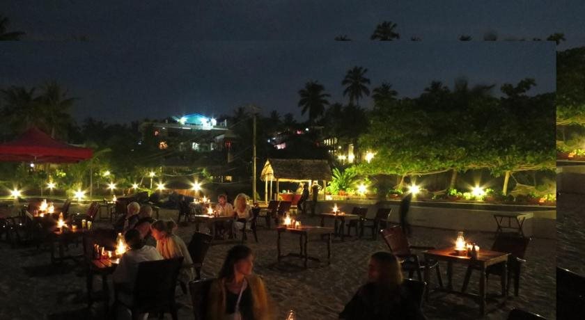 palm tree heritage beach resort